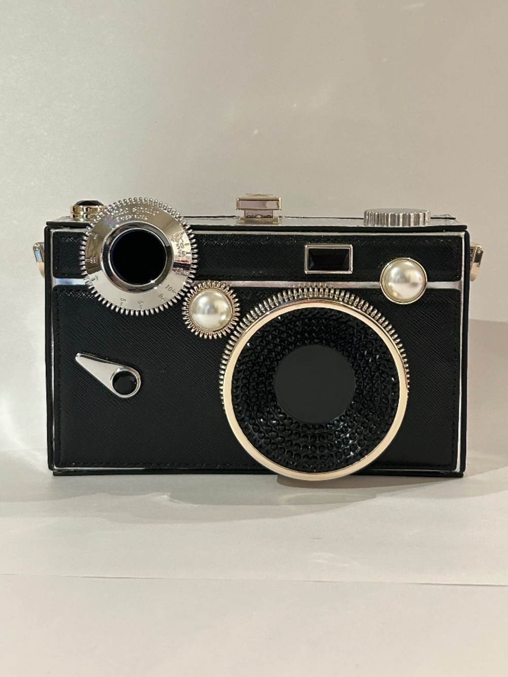 Kate Spade Novelty Clic 3D Camera Bag